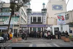 حاشیه‌های مجلس ترحیم مادر محمود احمدی‌ نژاد با حضور سعید مرتضوی، حسین شریعتمداری، دانش جعفری و ...