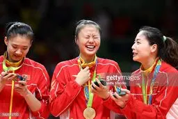 شادی عجیب بازیکنان تیم والیبال بانوان چین/عکس