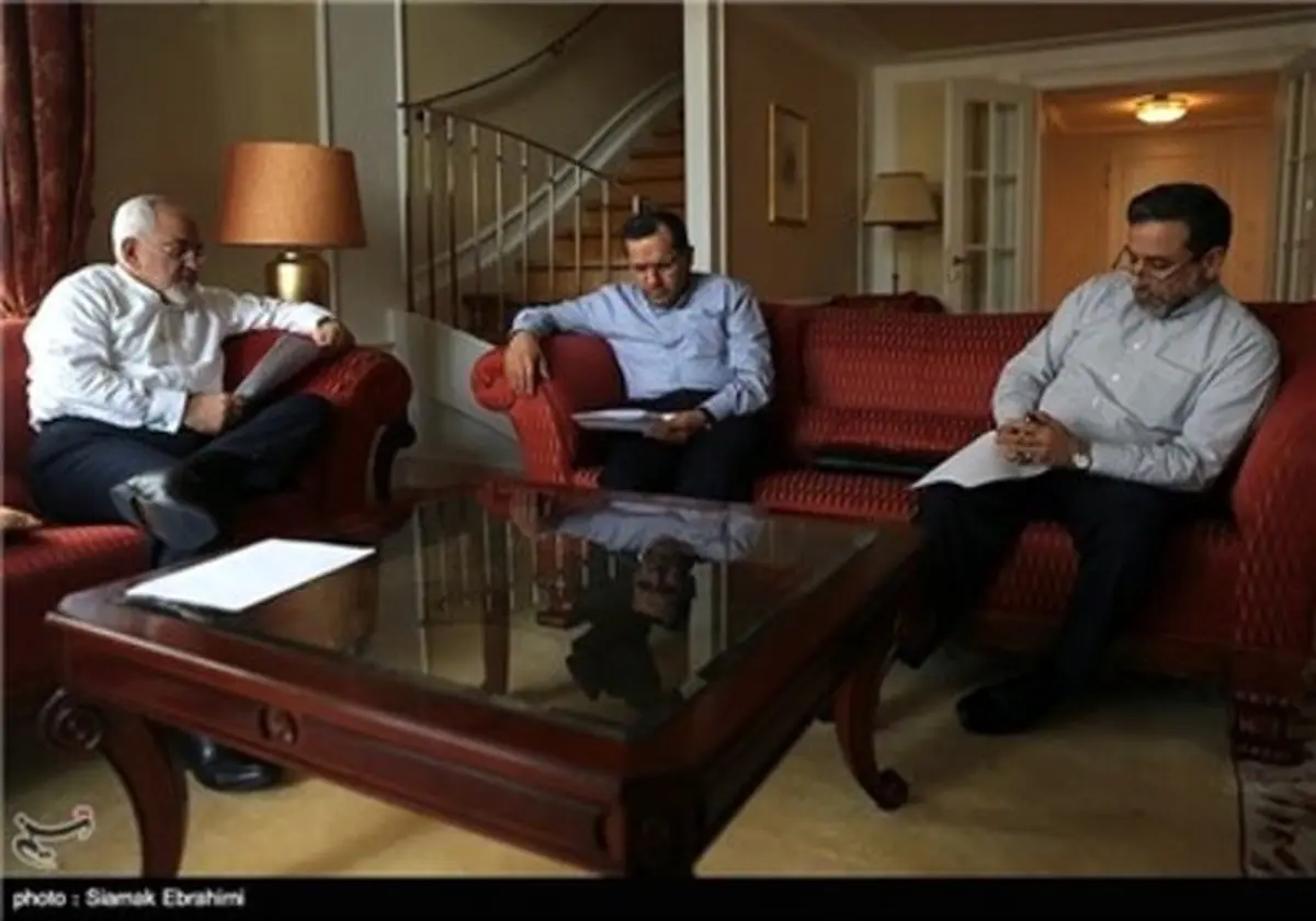 استراحت مذاکره‌کنندگان ایرانی در وین+عکس