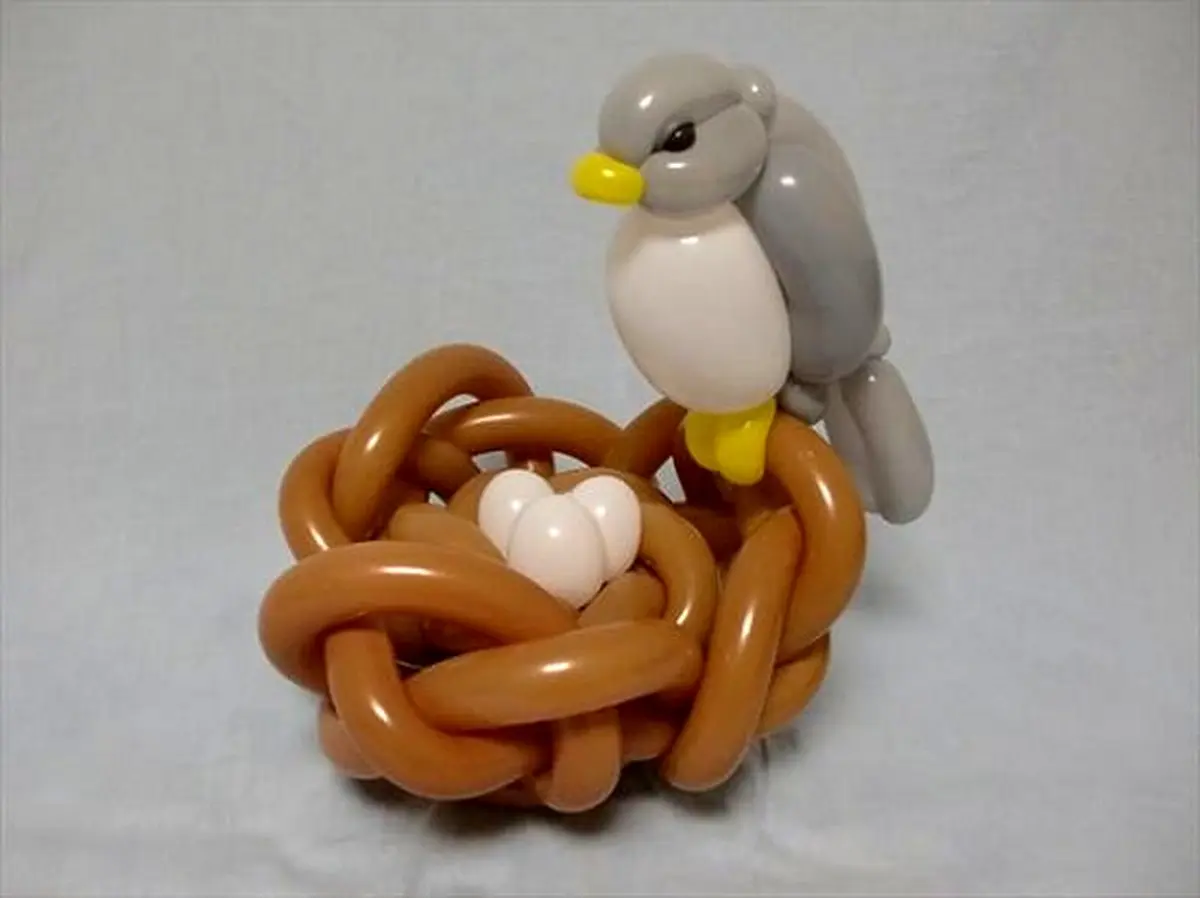 هنرنمایی خارق العاده هنرمند ژاپنی با بادکنک + تصاویر