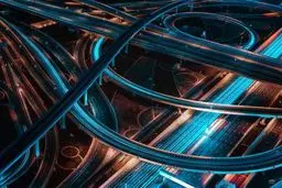 تصویری کمتر دیده شده از درخشش جاده شیخ زاید