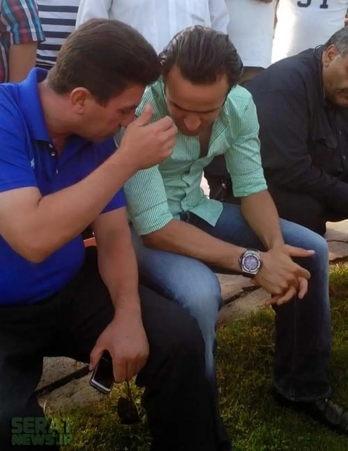 عکس/ گوشی موبایل قلعه‌نویی