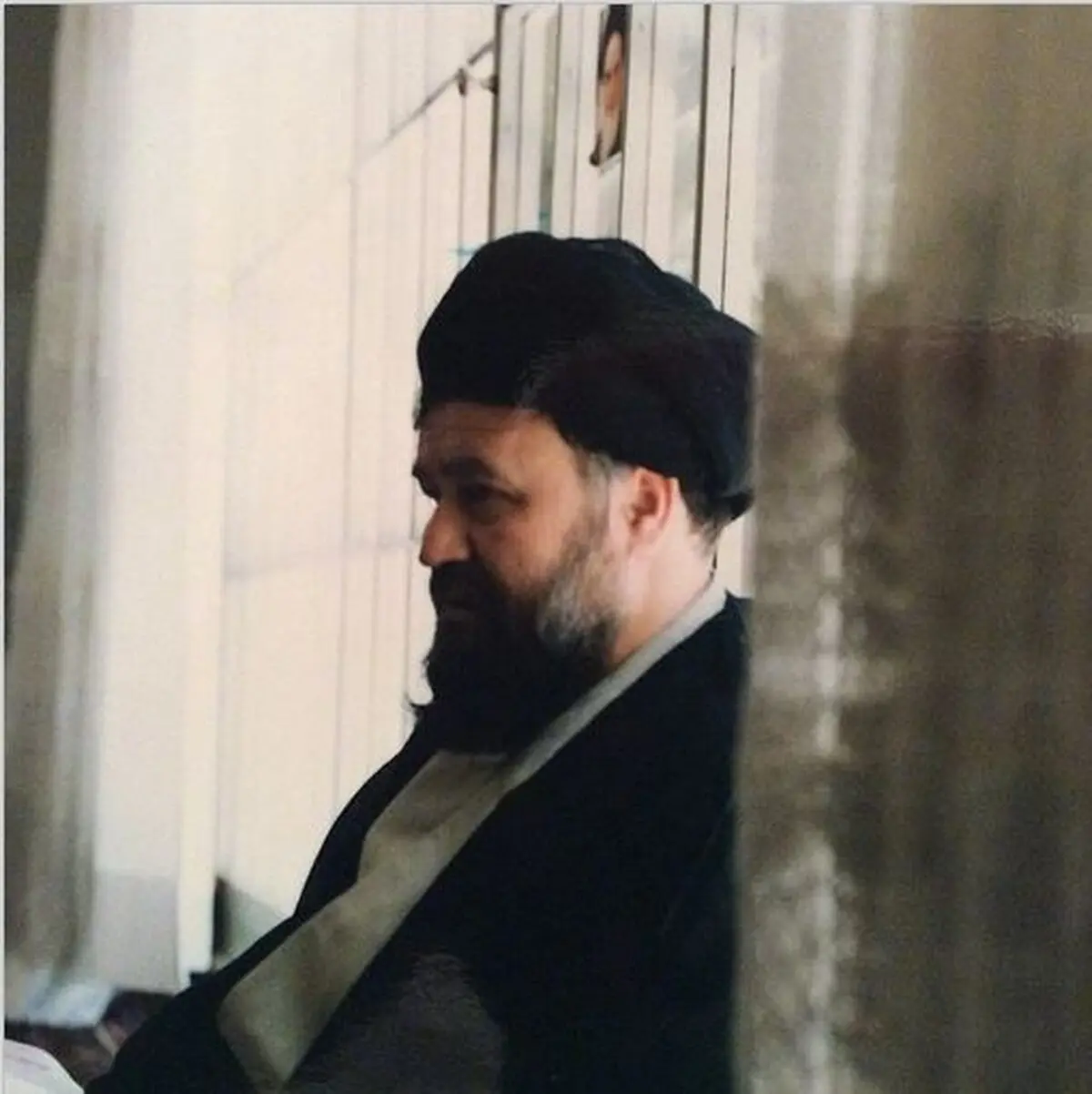 عکس منتشر نشده از سید احمد خمینی