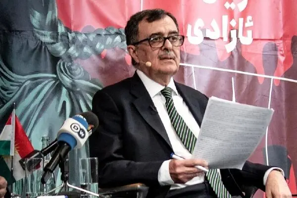 ️عبدالله مهتدی در آنتن زنده موساد اینترنشنال، به غلط‌کردن افتاد!