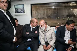 قالیباف و چمران در مترو +عکس