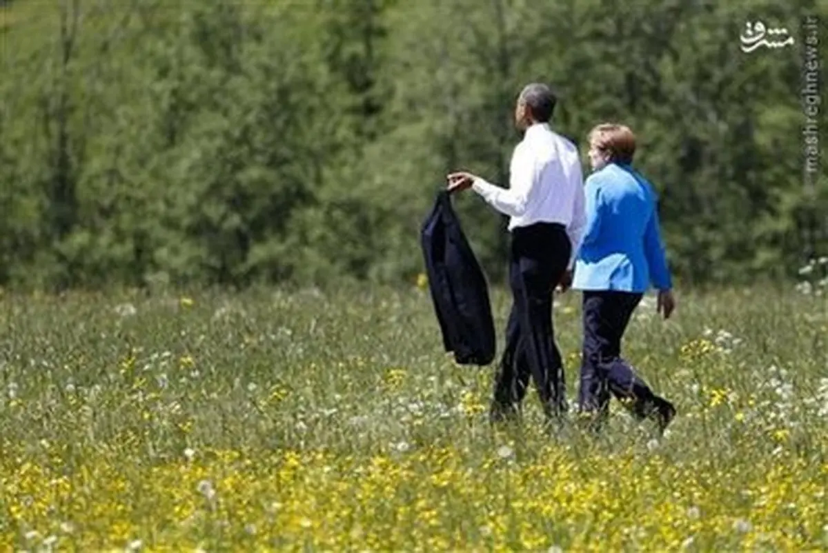 تصاویر پیاده‌روی اوباما و مرکل در فضایی رمانتیک