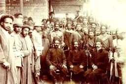 عکس/ستارخان و باقرخان در مهرآباد تهران