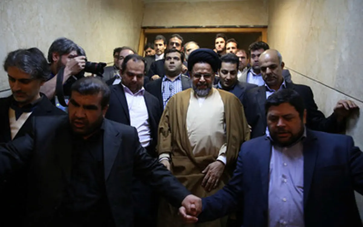 حواشی ثبت نام وزیراطلاعات برای انتخابات خبرگان/تصاویر