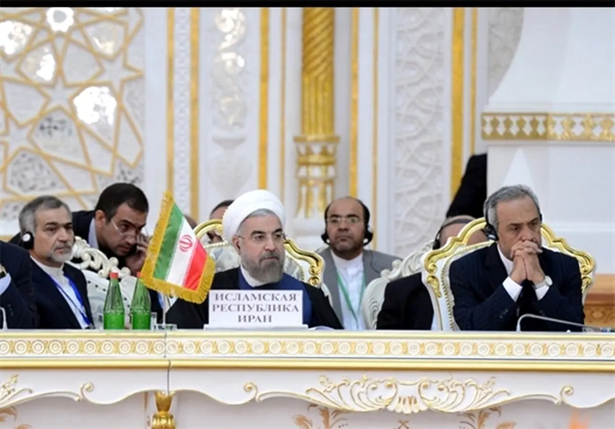 روحانی در اجلاس شانگهای/ عکس