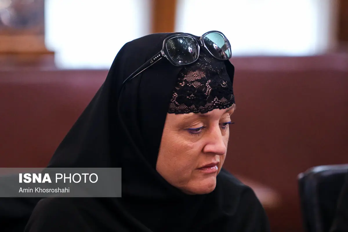 پوشش جالب نماینده سنای جمهوری چک در دیدار لاریجانی/عکس