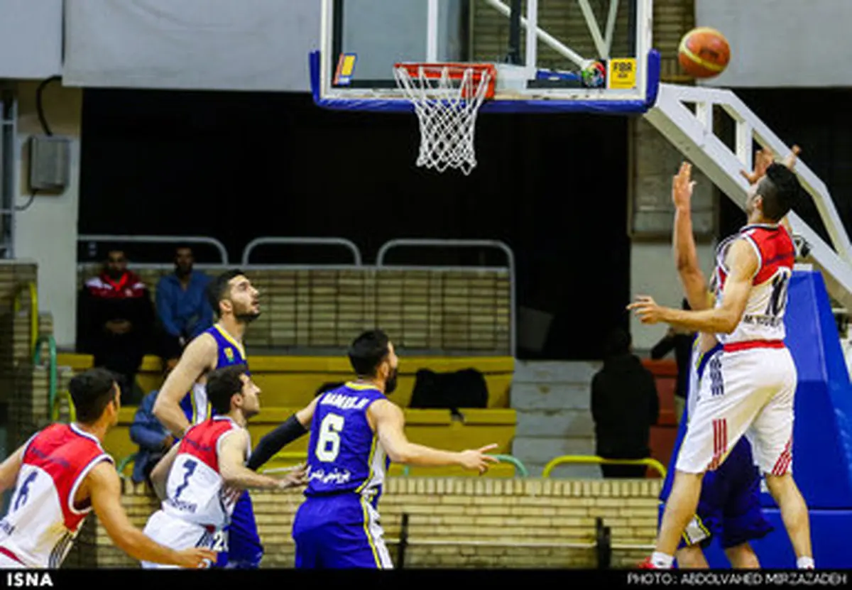 حاشیه‌های دیدار تیم‌های بسکتبال شیمیدر و پتروشیمی بندر امام/تصاویر