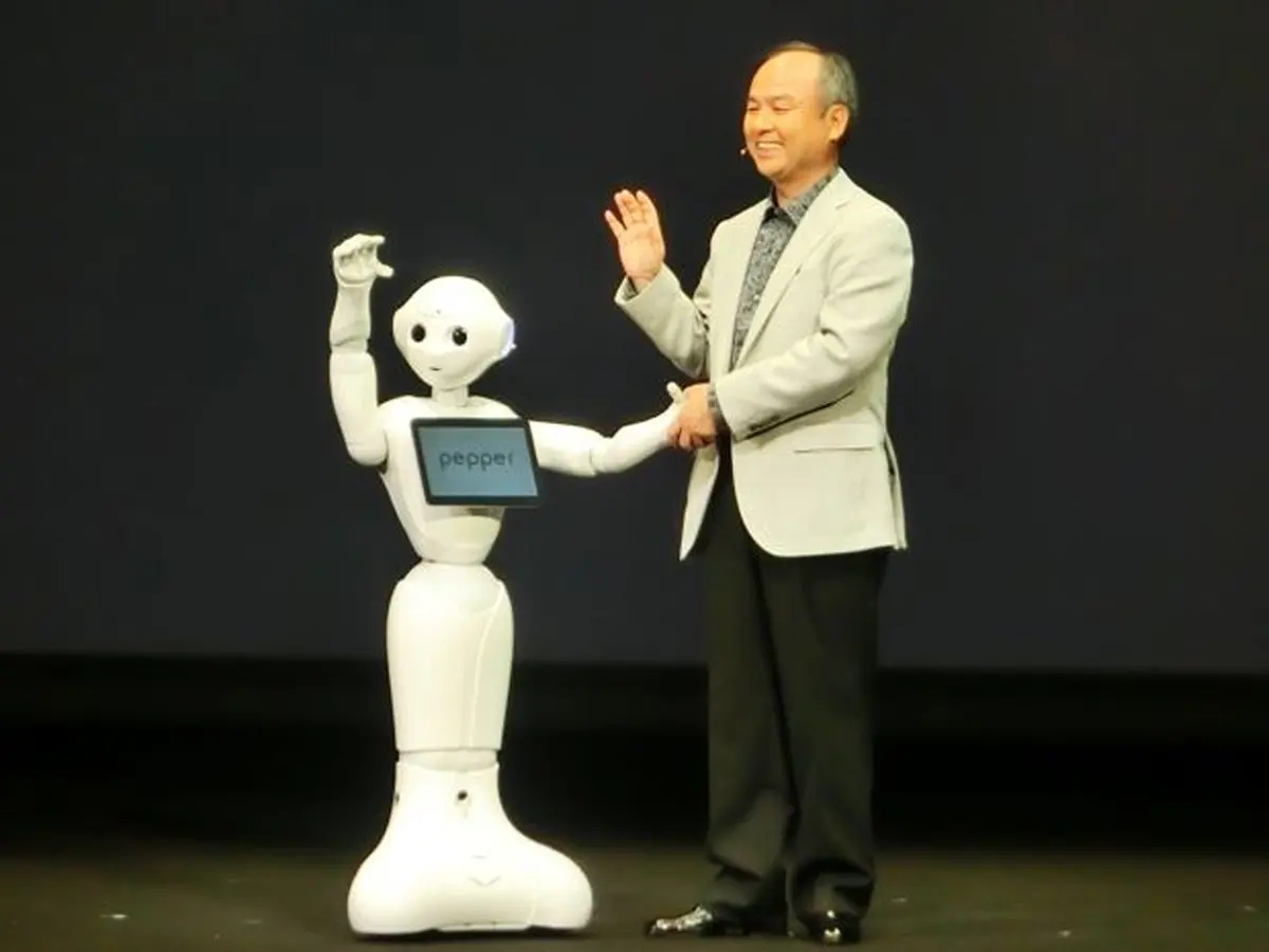 ربات عاشق هم به بازار آمد+عکس