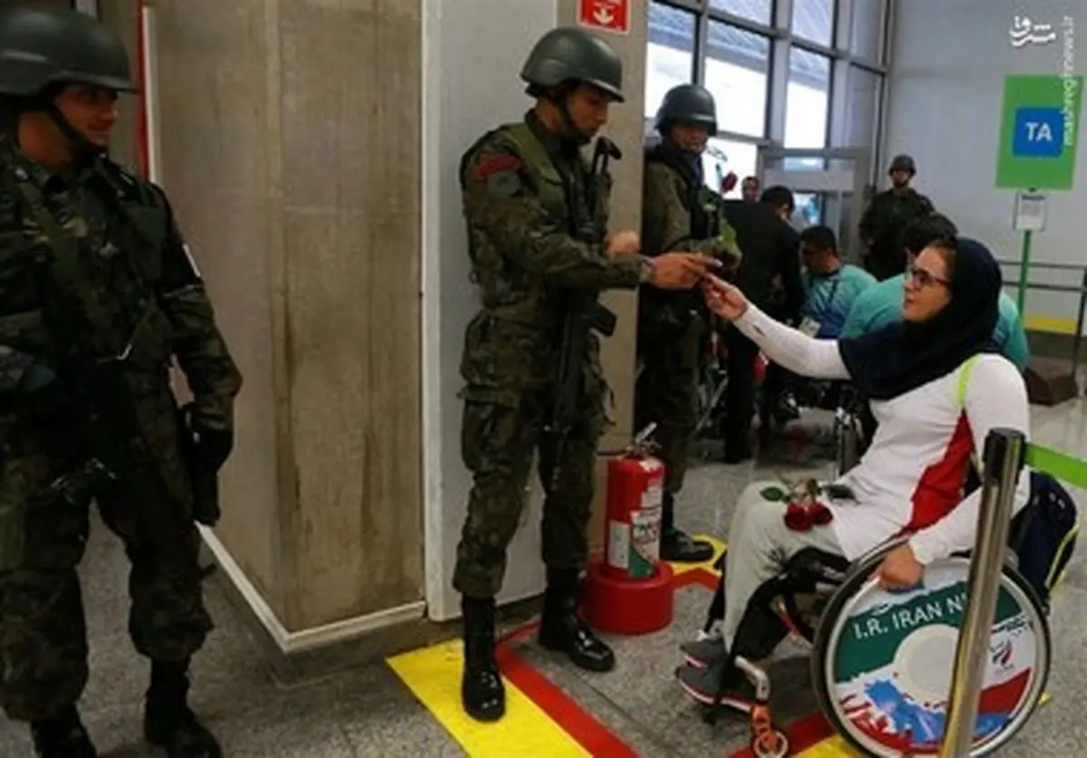 هدیه پارالمپیکی های ایران به پلیس برزیل/تصاویر