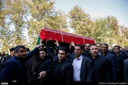 تشییع پیکر معاون اداره تشریفات وزارت خارجه از جانباختگان فاجعه منا/تصاویر