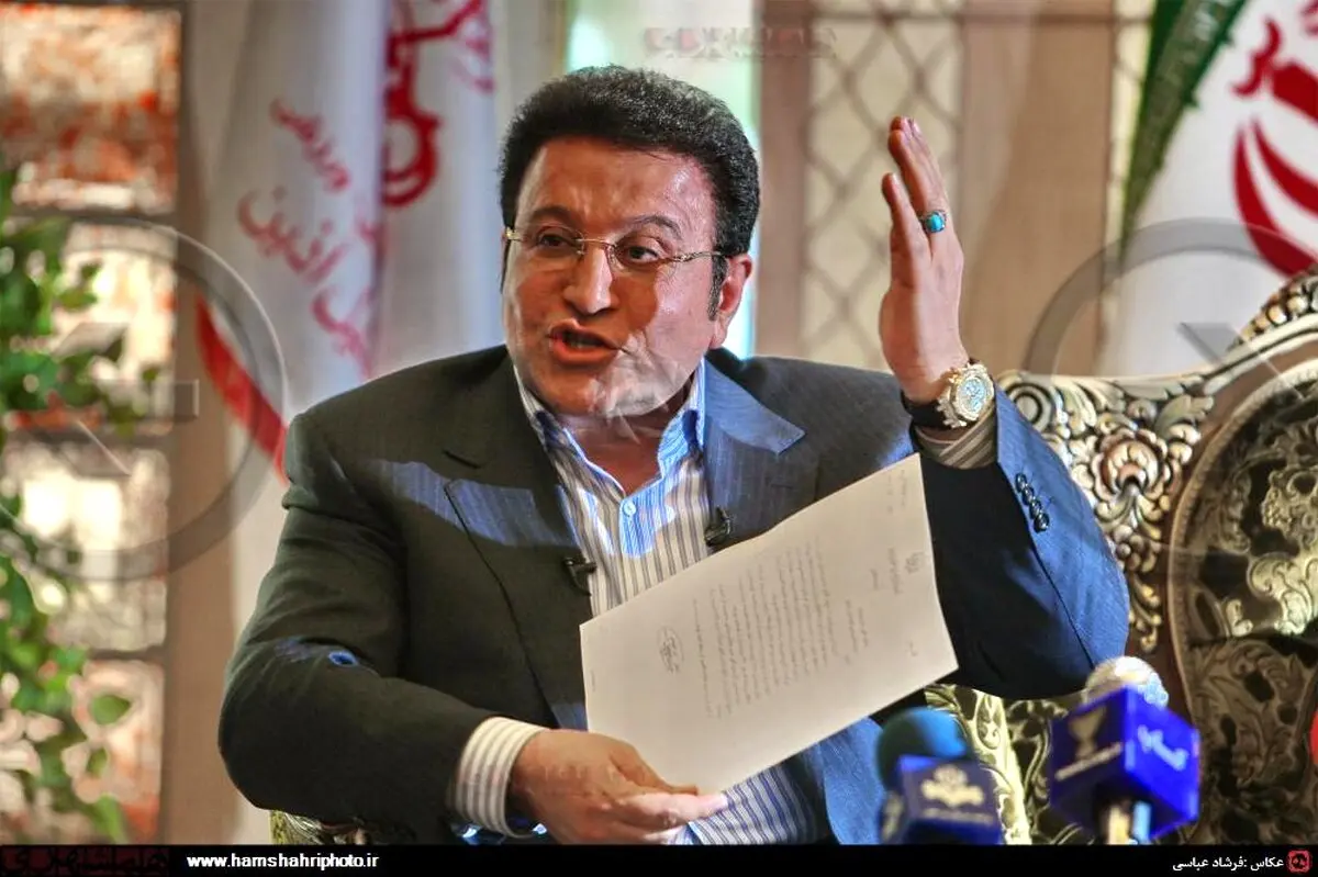 نشست خبری هدایتی تحت الشعاع یک ساعت گرانقیمت! + عکس