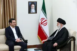 عکس/ نخست‌وزیر اروپایی که هرگز کراوات نمی بندد