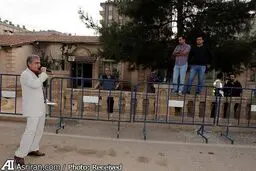 کسی به میتینگ انتخاباتی نیامد، نامزد انتخابات ترکیه برای خودش سخنرانی کرد+عکس