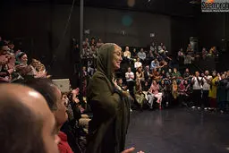 تصاویر حضور سحر قریشی, محمدرضا شریفی نیا و رز رضوی در جمع تماشاگران چلچلا