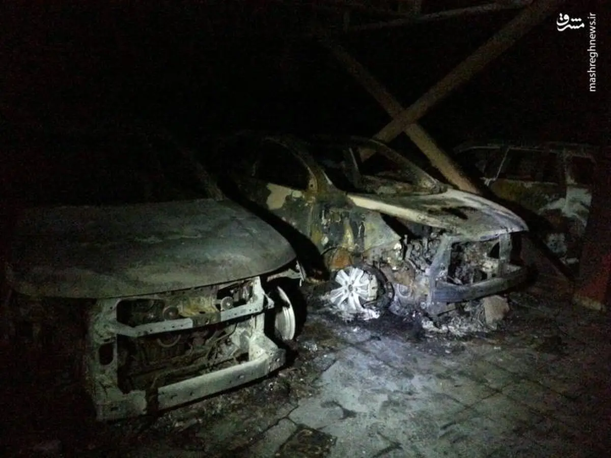 آتش‌سوزی در پارکینگ، لکسوس، ویتارا و توسان را خاکستر کرد/ تصاویر