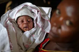 مُهر «بی‌شناسنامه» بودن بر پیشانی این کودکان /تصاویر