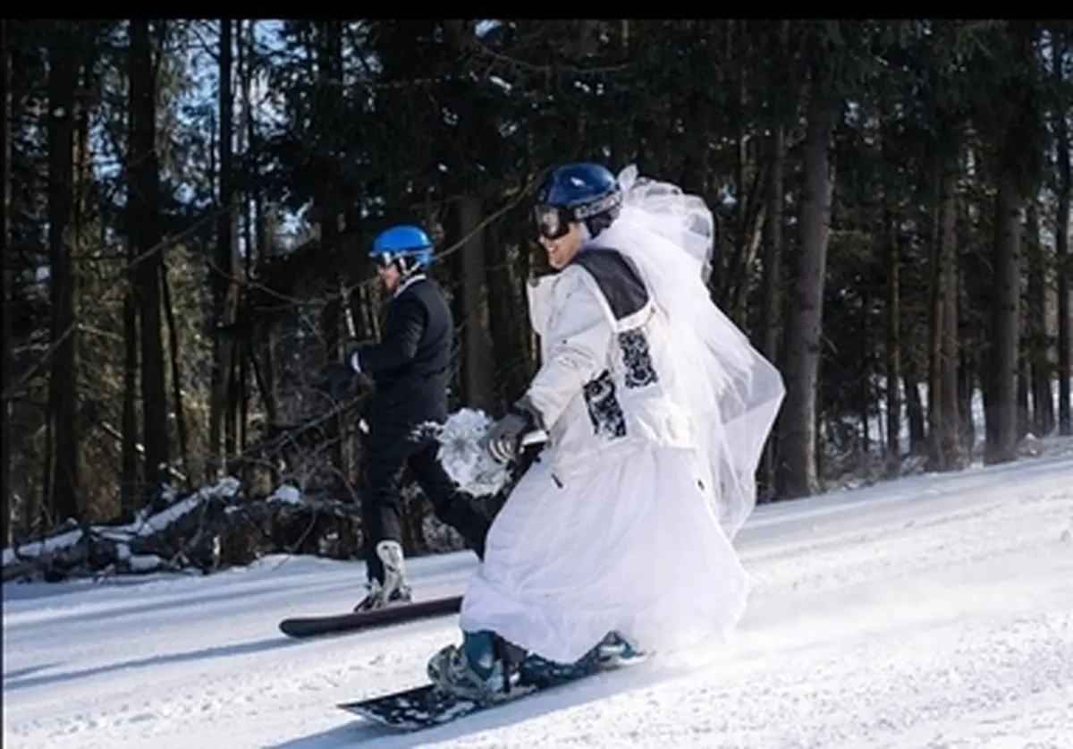 عروسی در پیست اسکی/عکس