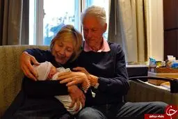 کلینتون‎ها درکنار نوه تازه متولد شده/ عکس