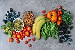 7 مواد غذایی برتر سرشار از آنتی اکسیدان
