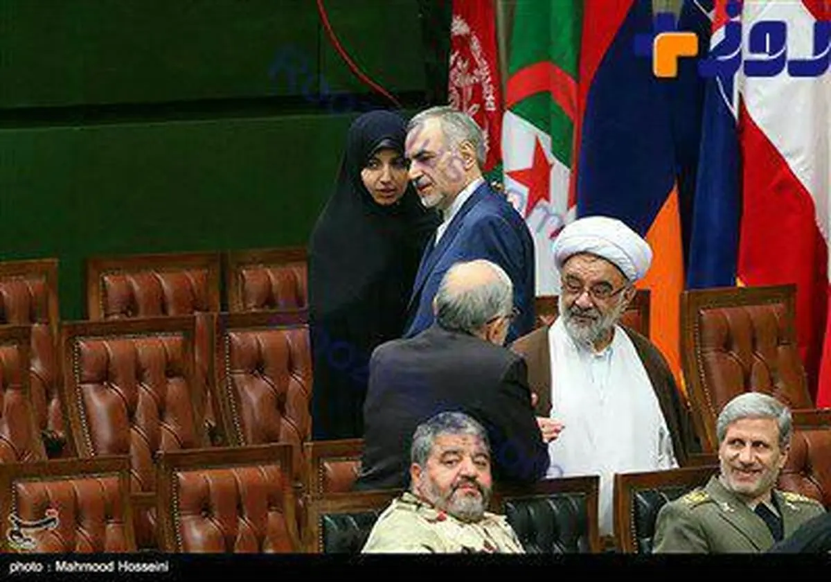 تصویری از دختر حسن روحاني در كنار عمويش