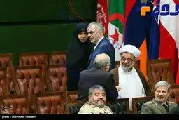 تصویری از دختر حسن روحاني در كنار عمويش