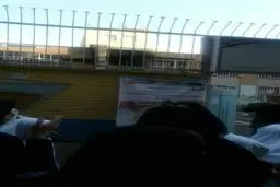 تصویری از آتش سوزی دبستان دخترانه شهید طبرسی در محله نظام آباد تهران