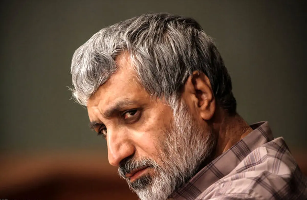 مقتدی صدر به دنبال جنگ با ایران است؟ /فیاض: خطر مقتدی صدر را باید جدی گرفت /تیپ فکری مقتدی صدر شبیه صدام است /آمریکا فشار می آورد تا مقتدی صدر بیشتر به دامن عربستان و اردن بیفتد /ایران باید پرونده اخذ غرامت از عراق را به طور جدی زنده کند تا مانع بال و پرگ