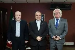 سلطانی‌فر در دیدار مدیرعامل و سرمربی استقلال: تیم‌های ایرانی باید حرفه‌ای شوند/ شفر: می‌خواهم سفیر فوتبال ایران باشم + عکس