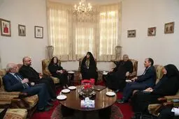 دیدار معاون رییس جمهور با اسقف اعظم/عکس