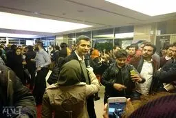 حضور عادل فردوسی‌پور در کاخ جشنواره فیلم فجر/عکس