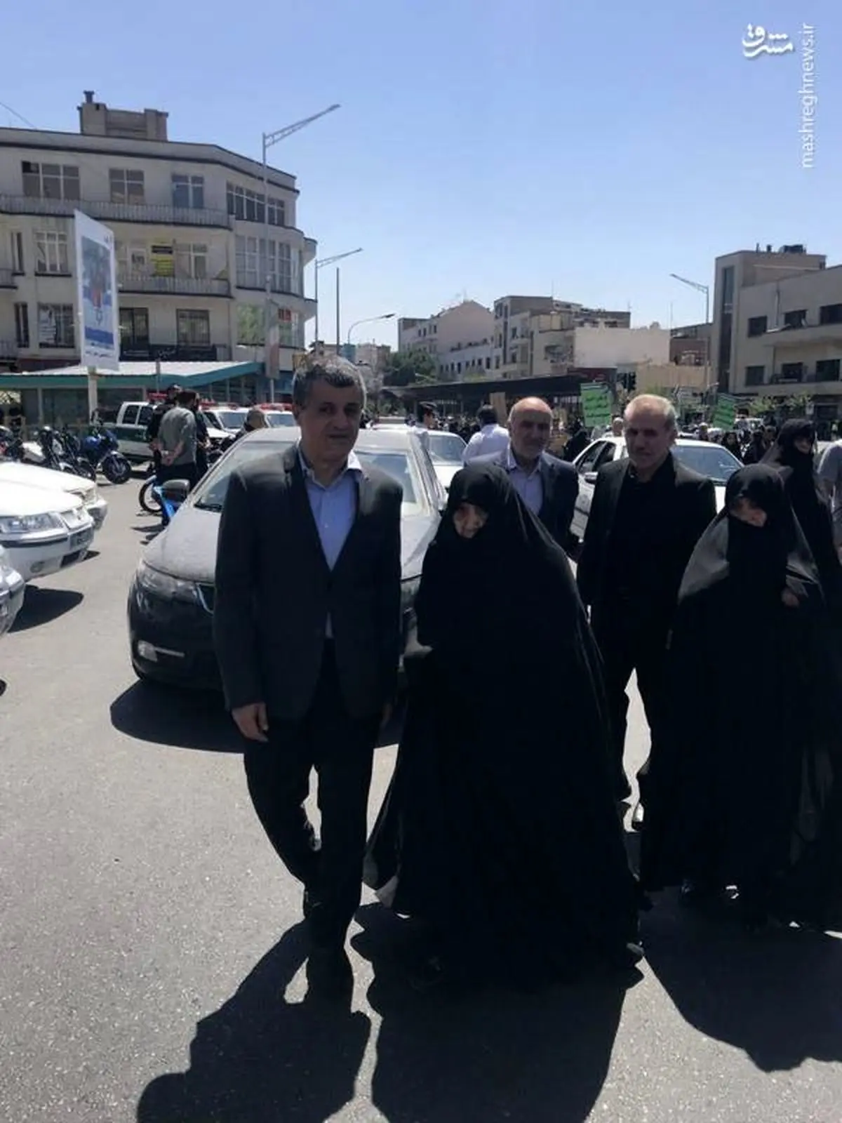 عکس/ همسر و فرزند هاشمی رفسنجانی در راهپیمایی