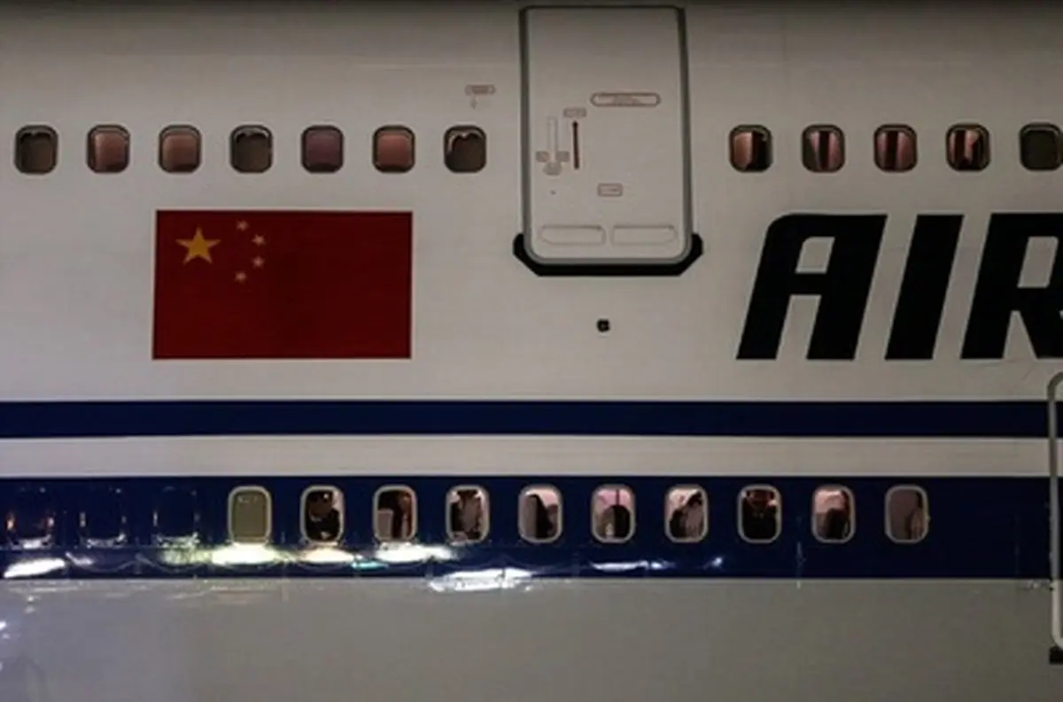 رئیس‌جمهور چین با چه هواپیمایی وارد ایران شد؟/ تصاویر