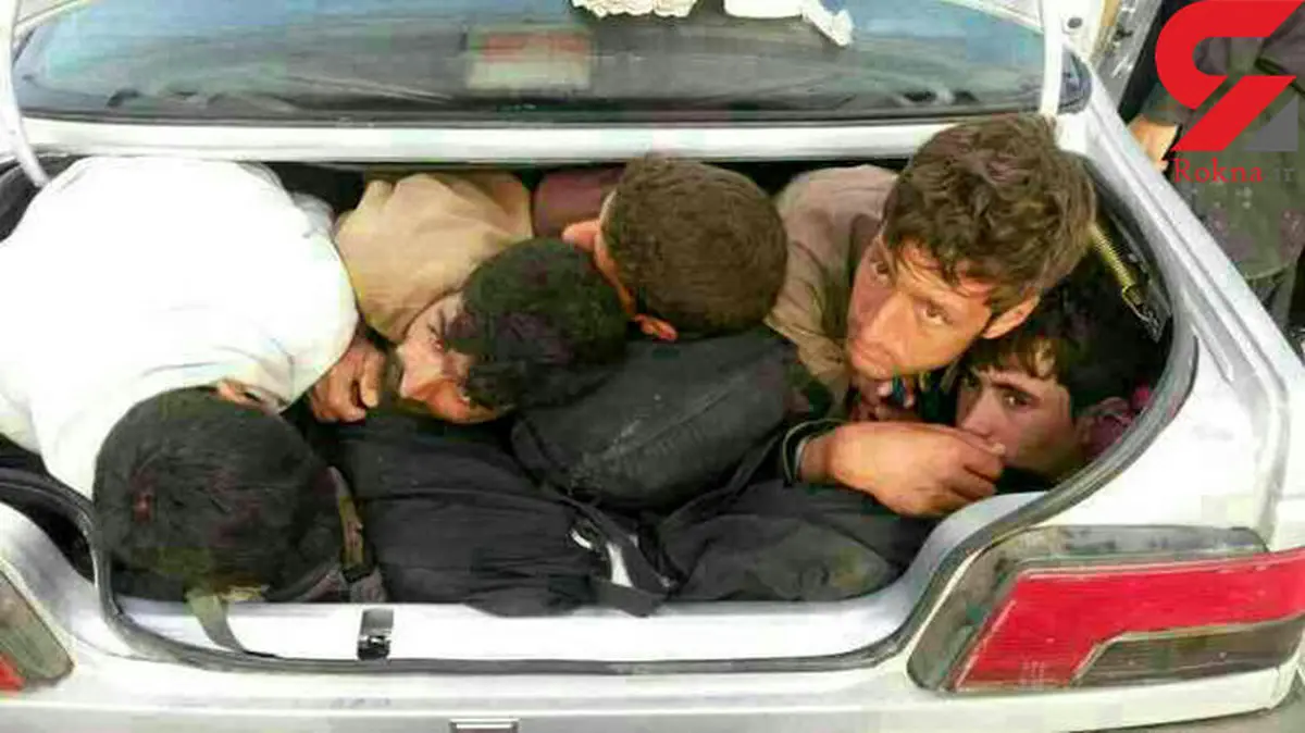 پژو 405 با 12 سرنشین در خاش چپ کرد / 12 کشته و مجروح در این حادثه