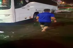 وضعیت عجیب تیم نفت در فرودگاه اهواز!(عکس)