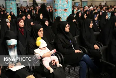 رهبر انقلاب نخبگان