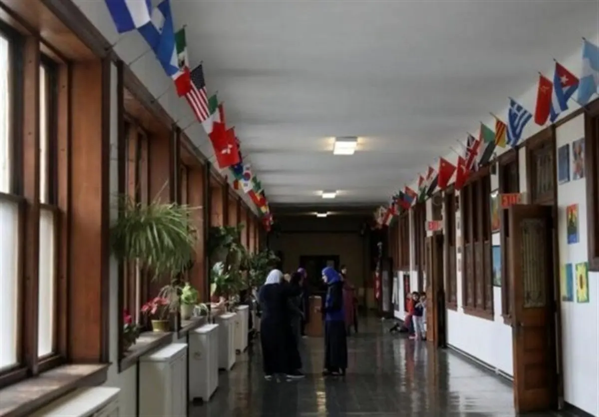 حمله گروهی به دانش‌آموزان دختر افغان در آمریکا به دلیل حجاب