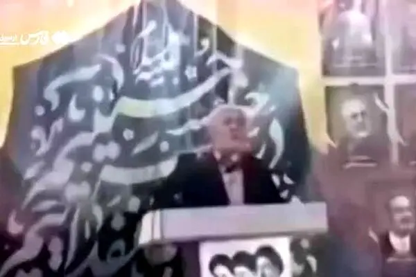 صحنه ناگوار فوت نعمت الهامی نامزد انتخابات مجلس حین سخنرانی