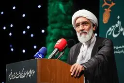 تصاویر مراسم بزرگداشت شهدای مدافع حرم با حضور پورمحمدی 