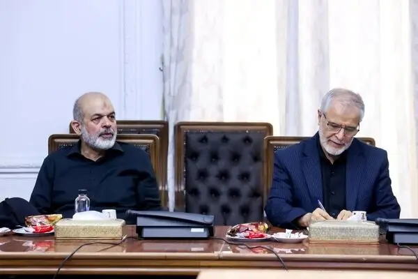 سردار وحیدی: رهبر شهید ماندنی و جاویدان هستند