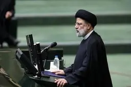  رئیسی: کشور در حال پیشرفت است و دشمن این پیشرفت را نمی‌خواهد