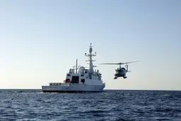 واکنش فرمانده نداجا به ادعای دشمن درخصوص ناو زاگرس؛ با افتخار در حال مأموریت است