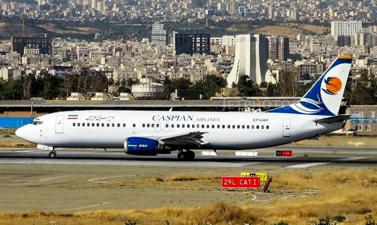 فرود اضطراری پرواز تهران-کیش به دلیل انفجار موتور هواپیما / سازمان هواپیمایی کشوری پاسخ داد