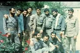 عکسی از سرداران دفاع مقدس که فقط سردار سلیمانی به شهادت نرسید