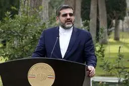 واکنش وزیر ارشاد به نظر رئیسی درباره ندادن چک سفید امضا به وزرا