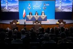 رئیسی: باید مانع افزایش تورم شویم