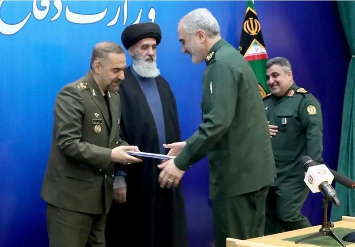 «سردار قریشی» جانشین وزیر دفاع شد